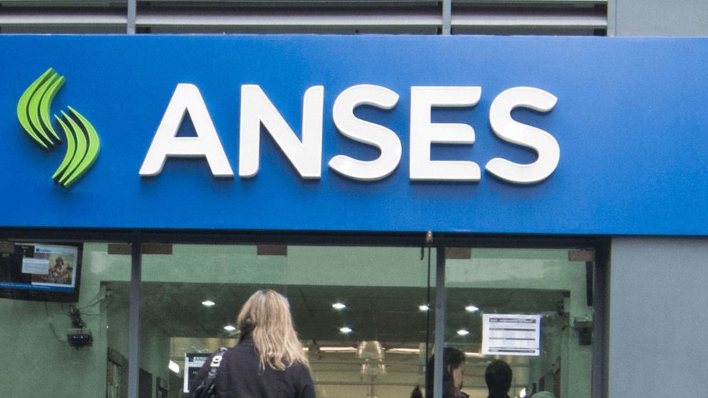 l CUD es un documento que certifica la discapacidad de la persona y le permite acceder a derechos y prestaciones que brinda el Estado.