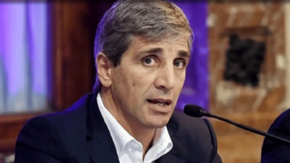 Caputo vuelve a mover fichas