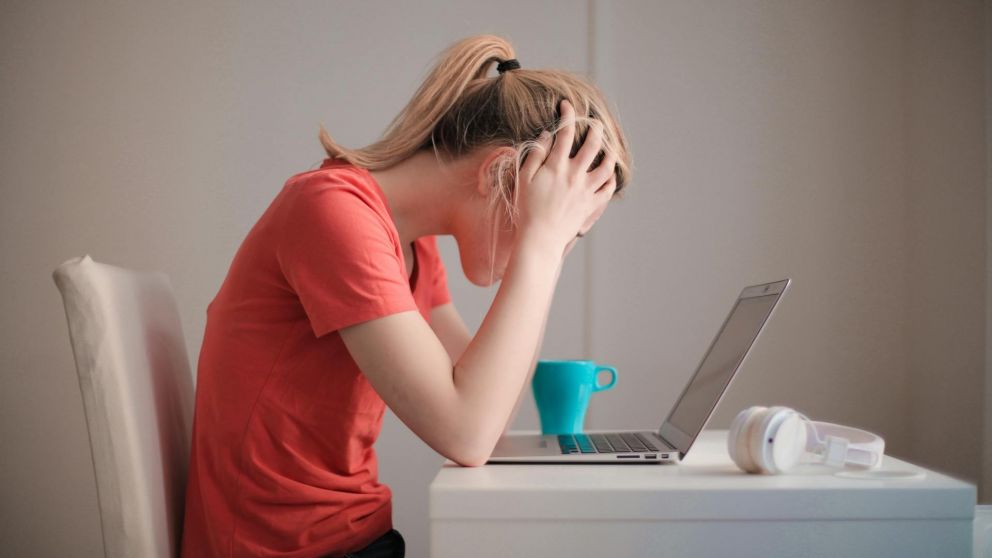 El estrés no influye solo en tu salud mental, sino en la física