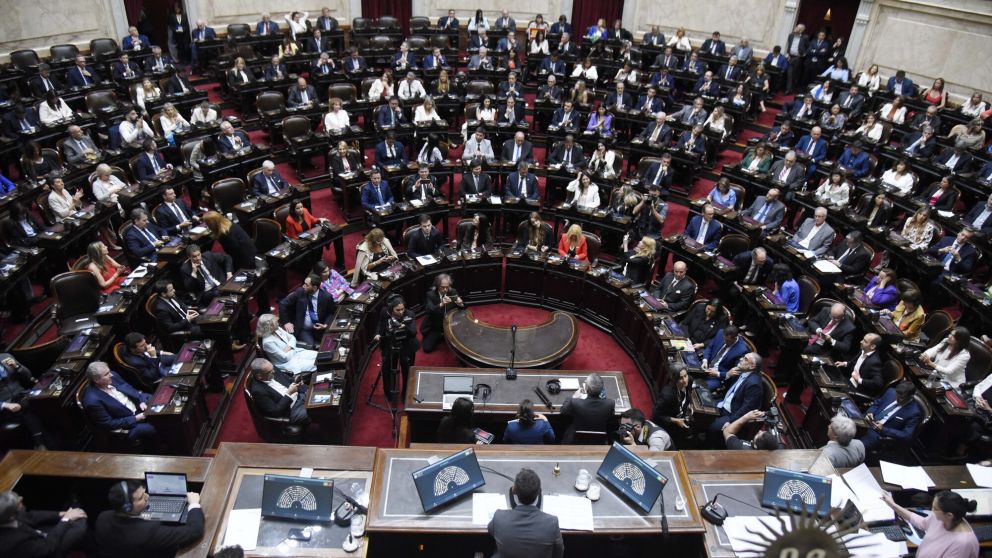 La preocupación alrededor de las publicidades que hacen los influencers llegó a Diputados