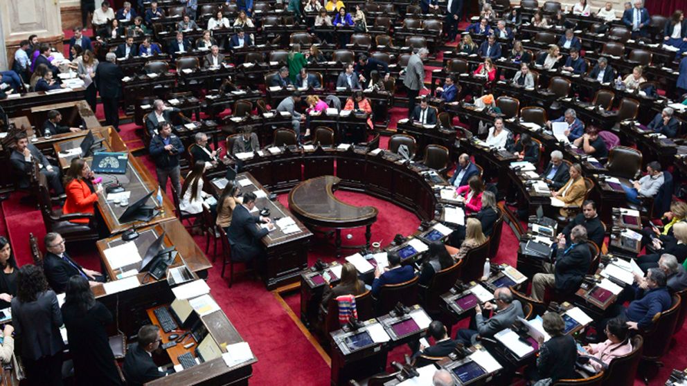 Hojarasca y anticasta, las leyes del gobierno de Javier Milei para el segundo semestre