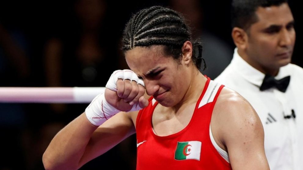 Imane Khelif ya es semifinalista