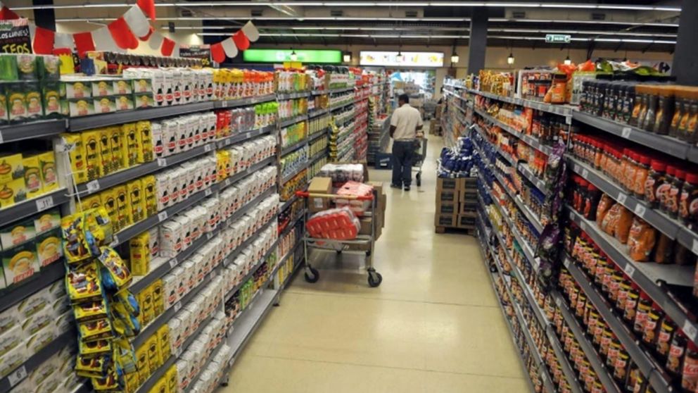 Derrumbe del consumo en los supermercados en julio
