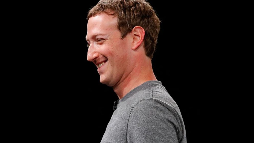 Mark Zuckerberg estuvo en el centro de las críticas por la ética de Facebook