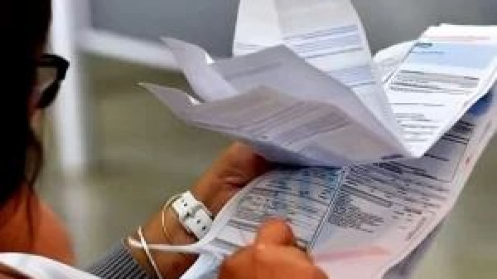  Jubilados, pensionados y retirados de la provincia de Santa Cruz pueden acercarse a la sede central del organismo previsional o a las respectivas delegaciones a evacuar sus dudas respecto del Registro de Acceso a los Subsidios a la Energ�a (RASE). 