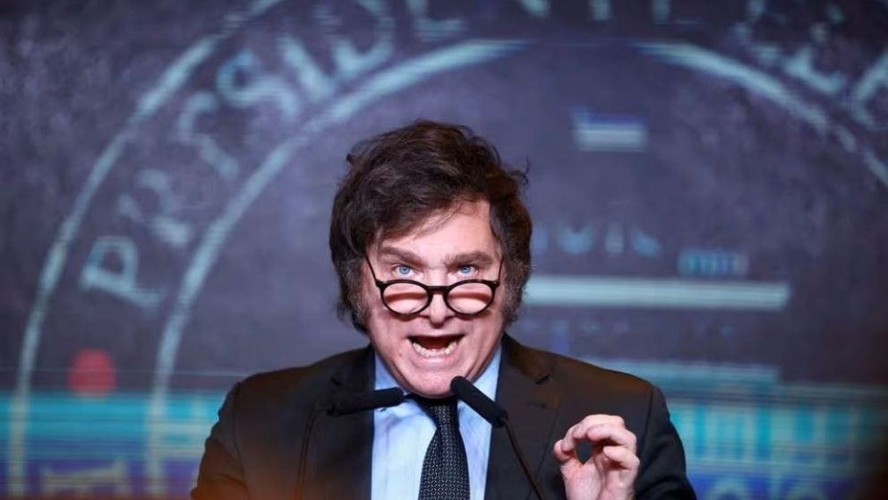 "Se va a terminar ese fenómeno empobrecedor", dijo Milei