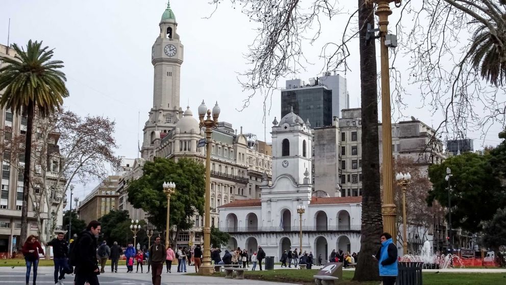 El frío polar dará paso a una primavera seguida por fuertes tormentas hacia el fin de semana