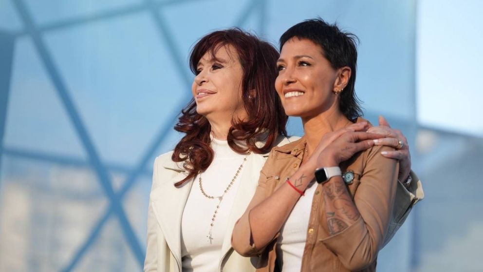 Mendoza se refirió hoy al juicio por el intento de asesinato a Cristina.