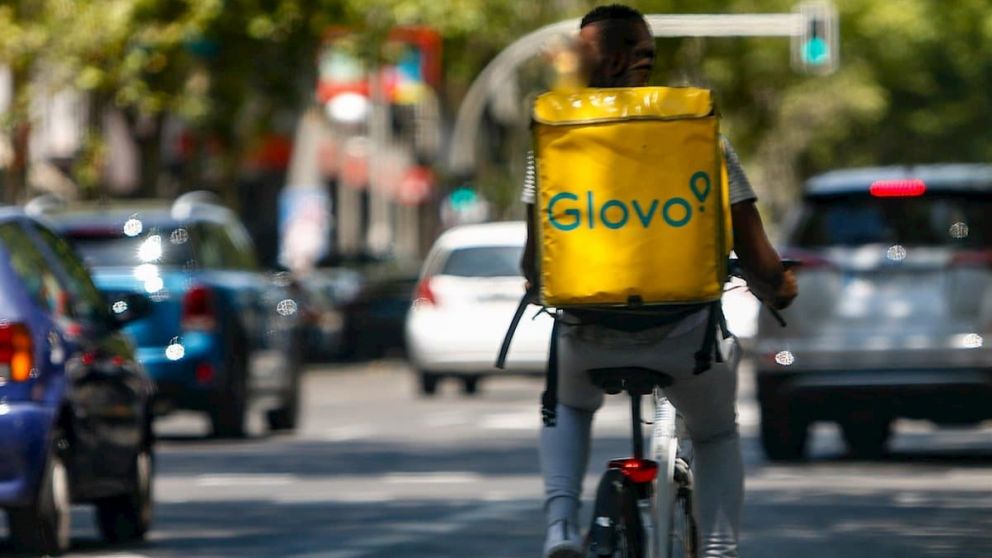 La Unión Europea investiga un posible cártel entre las empresas de delivery Hero y Glovo