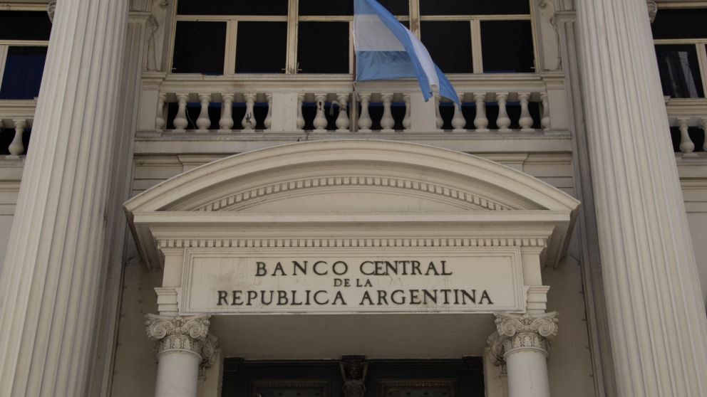 Caputo sobre el cepo: "Ahora vamos a resolver los puts, que sumaban $18 billones"
