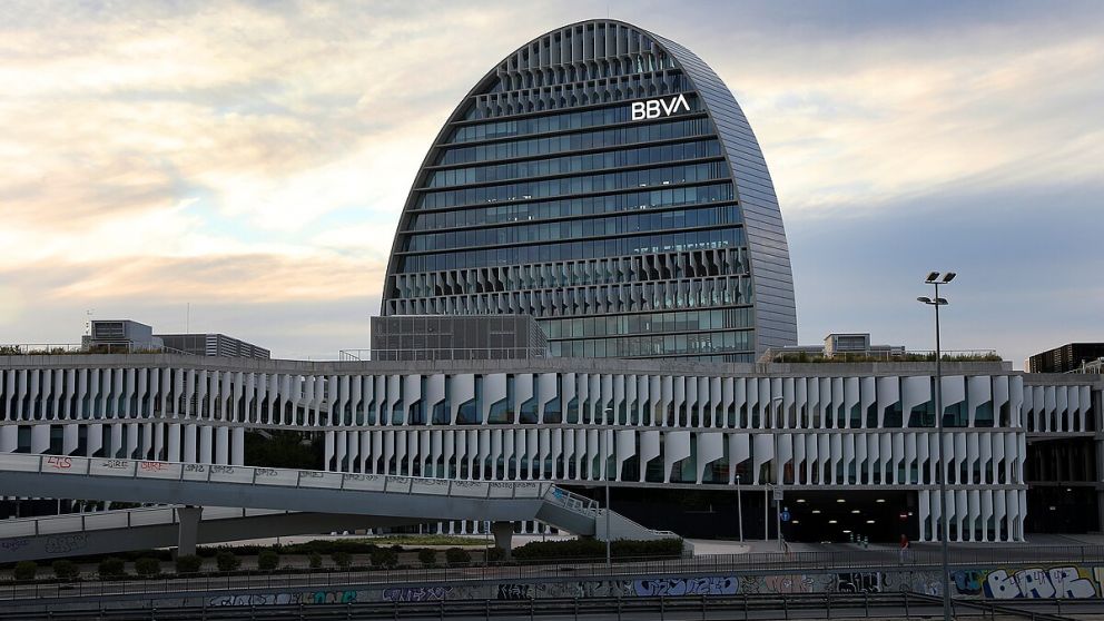 Luz verde de EE.UU. y Francia para que BBVA lance su OPA hostil
