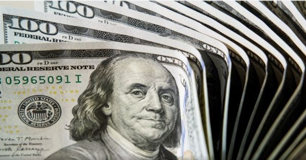 Dólar: nuevo techo de $1.844,87 para julio tras inflación del 2,1%