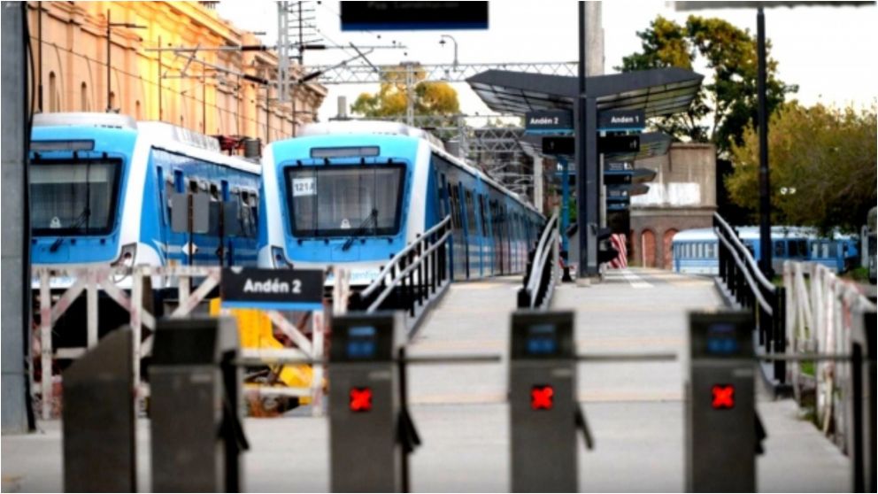 El paro de trenes sería por 48 horas.