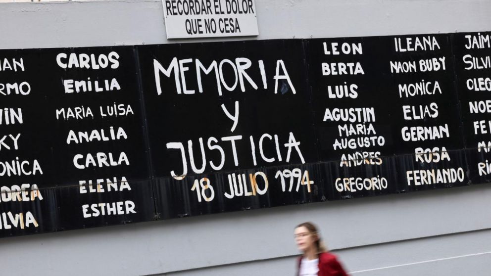 Cuándo fue el atentado a la AMIA