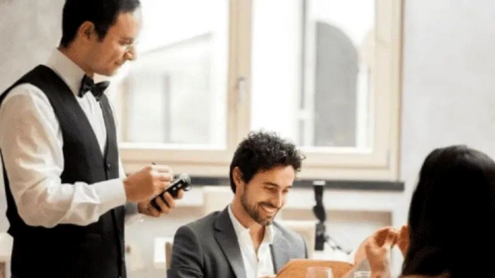 Cuánto se deja de propina, y por qué pasará a ser obligatorio