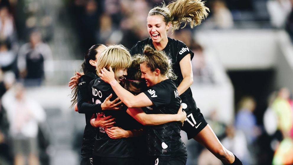 La Liga promedia unos 6.000 espectadores por partido, pero el Angel City lleva unas 15.000 personas