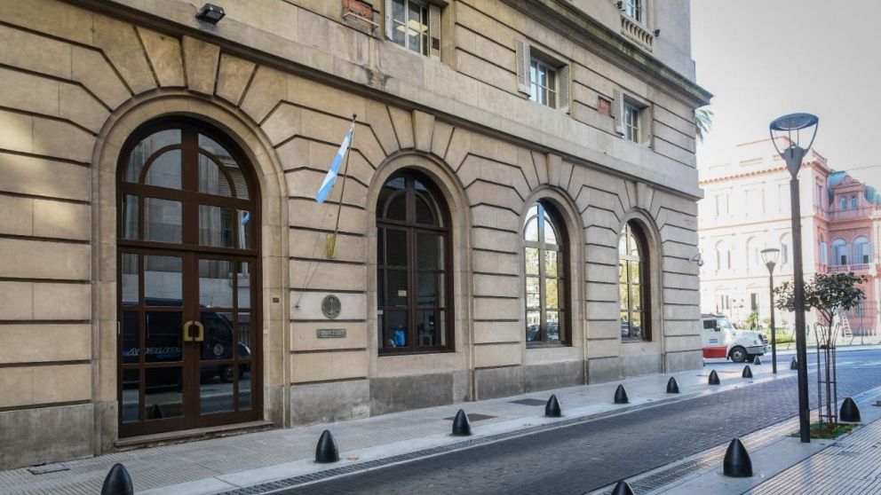 El Gobierno oficializ� la reestructuraci�n del Sistema de Inteligencia