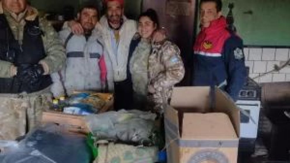  El trabajador rural se encontraba en la estancia El Moro. Afortunadamente, fue hallado en buen estado de salud y se verific� que los animales del lugar recib�an la atenci�n requerida.  