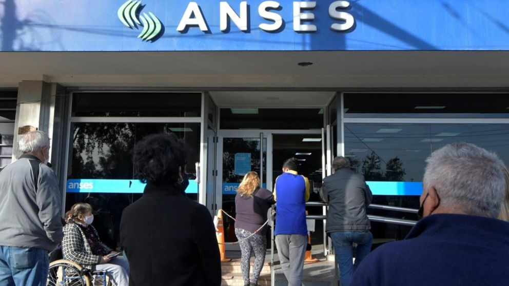 Chequeá los montos de las pensiones de Anses de julio tras el aumento