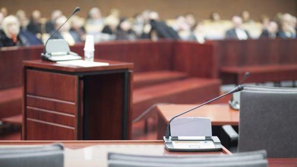 Juicio en ausencia: qué es y cómo es la propuesta para aplicar en Argentina