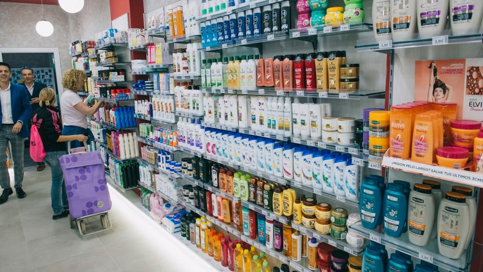 Perfumería y farmacia fueron los rubros más golpeados