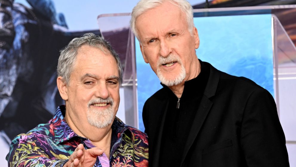 Jon Landau y James Cameron durante el lanzamiento de Avatar-El camino del agua