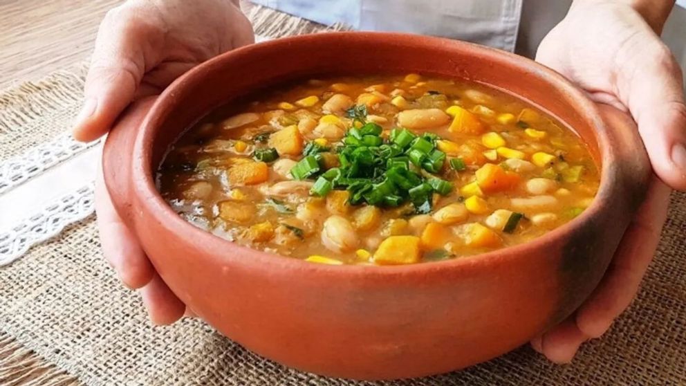 Receta del locro de Doña Petrona para este 25 de mayo