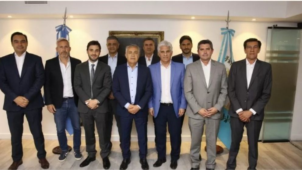 Los mandatarios de Juntos por el Cambio, los primeros en confirmar