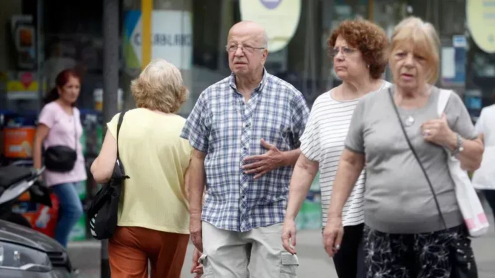 El bono está destinado a jubilados y pensionados que perciben el haber mínimo