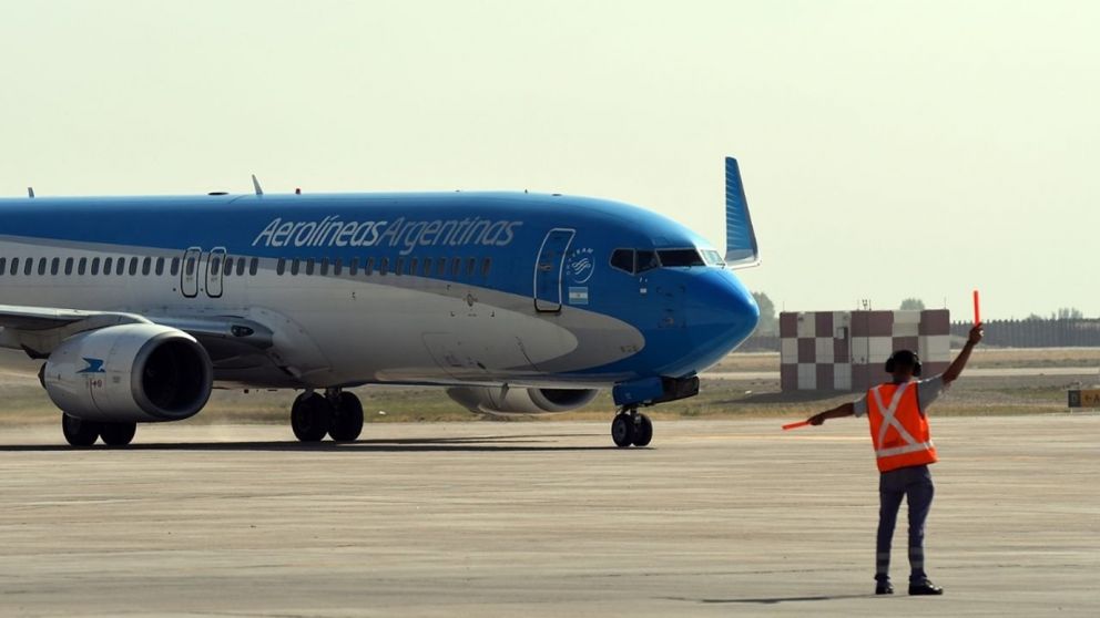 Aeropuertos: demoras por asambleas sindicales en vísperas del receso invernal