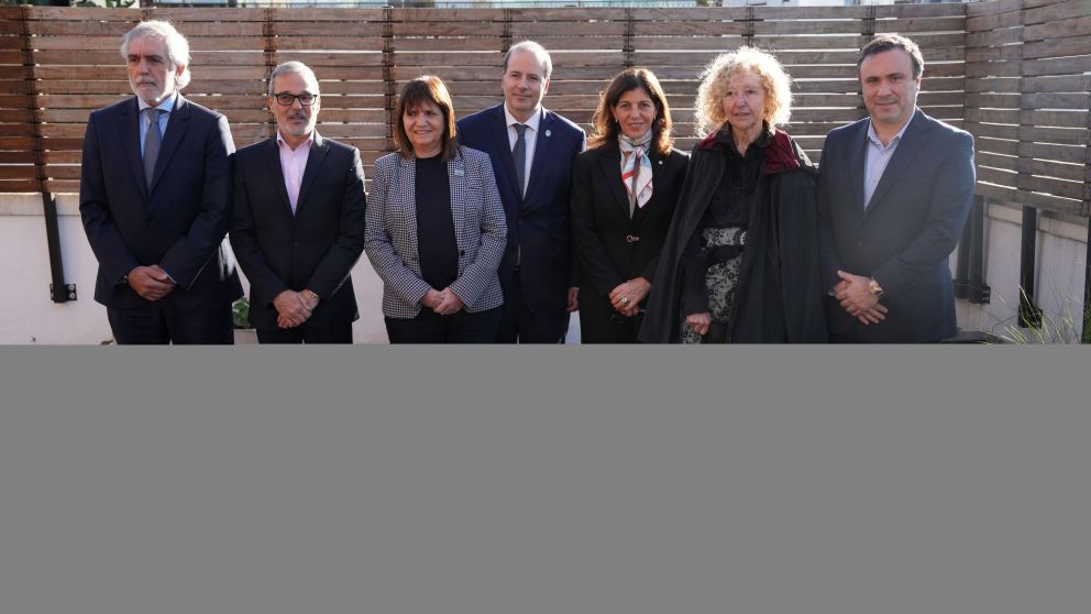 La AFIP será parte de la mesa para la prevención del tráfico ilícito y uso indebido del fentanilo