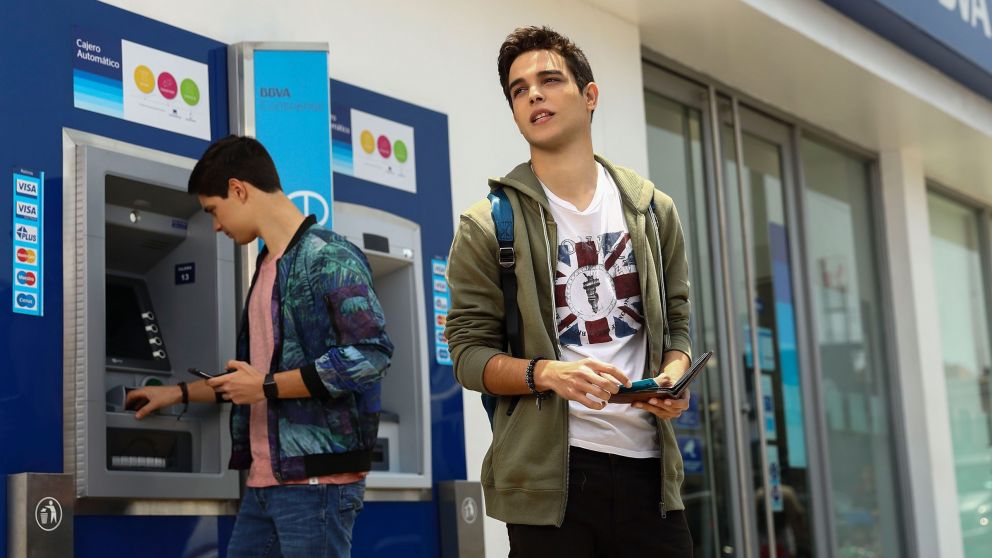 La recesión no da respiro: en abril se cerraron 65.000 cuentas sueldo