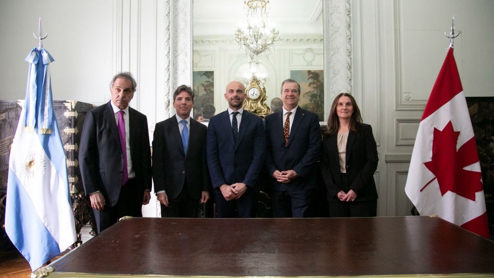 Argentina y Canadá firmaron un acuerdo