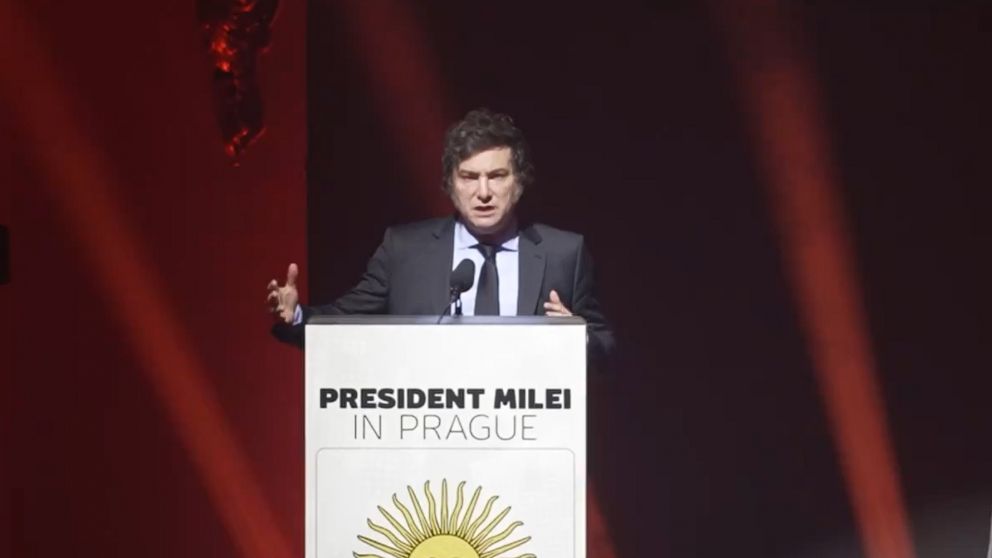 Javier Milei expuso tras recibir un premio en Praga