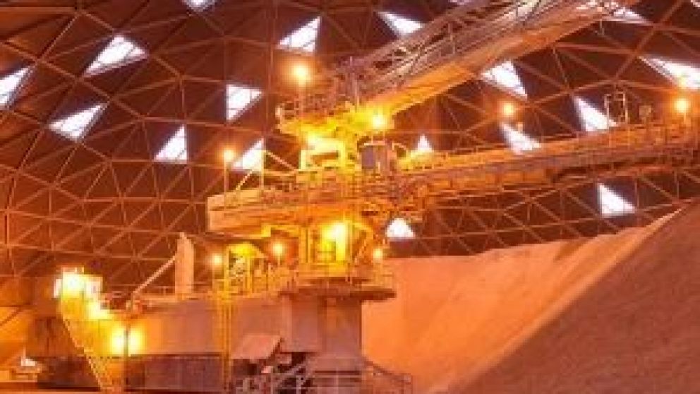 El Senado modificó el dictamen de la Ley Bases y dejó las regalías en 3% para las minas en producción. Para las empresas que operan en Santa Cruz significó un alivio, pero temen que surjan otras iniciativas para lograr lo que en el Congreso no prosperó.