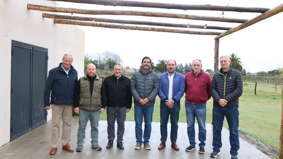 Intendentes criticaron al Gobierno de Milei por situación socioeconómica.