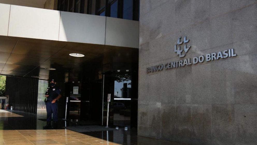 El Banco Central dispondr�a una pausa en la rebaja de tipos