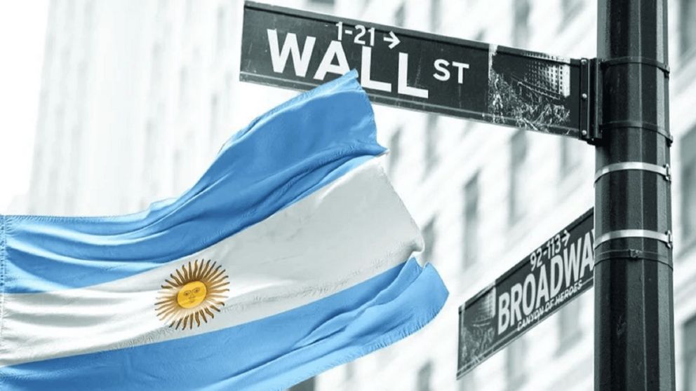 La Bolsa de Nueva York recibe a Milei con nuevas subas de acciones argentinas