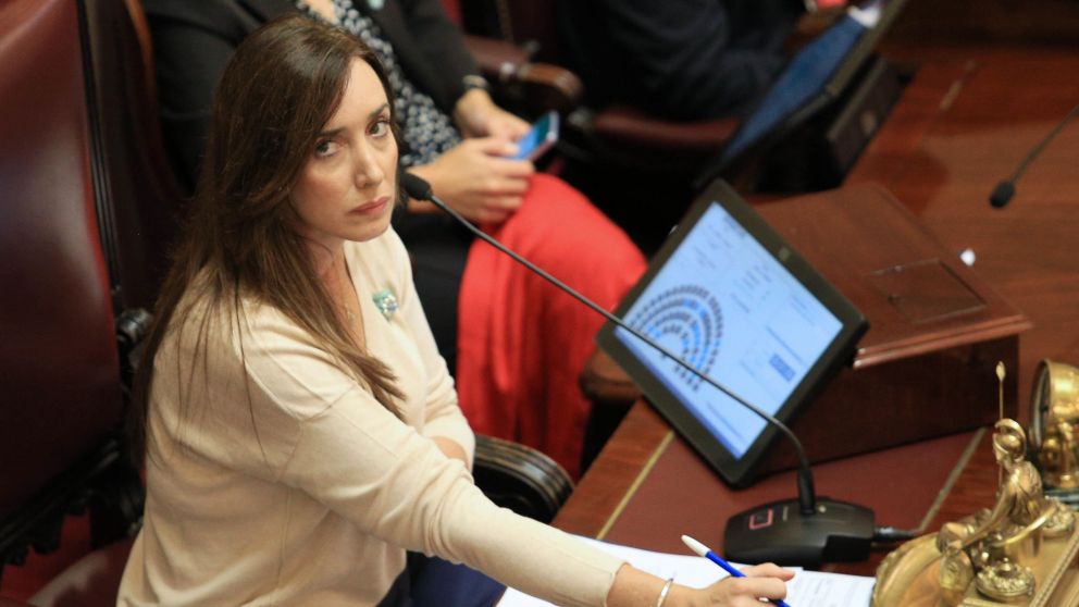 Ley Bases: escenario empatado con Villarruel al frente por la jugada de los santacruceños