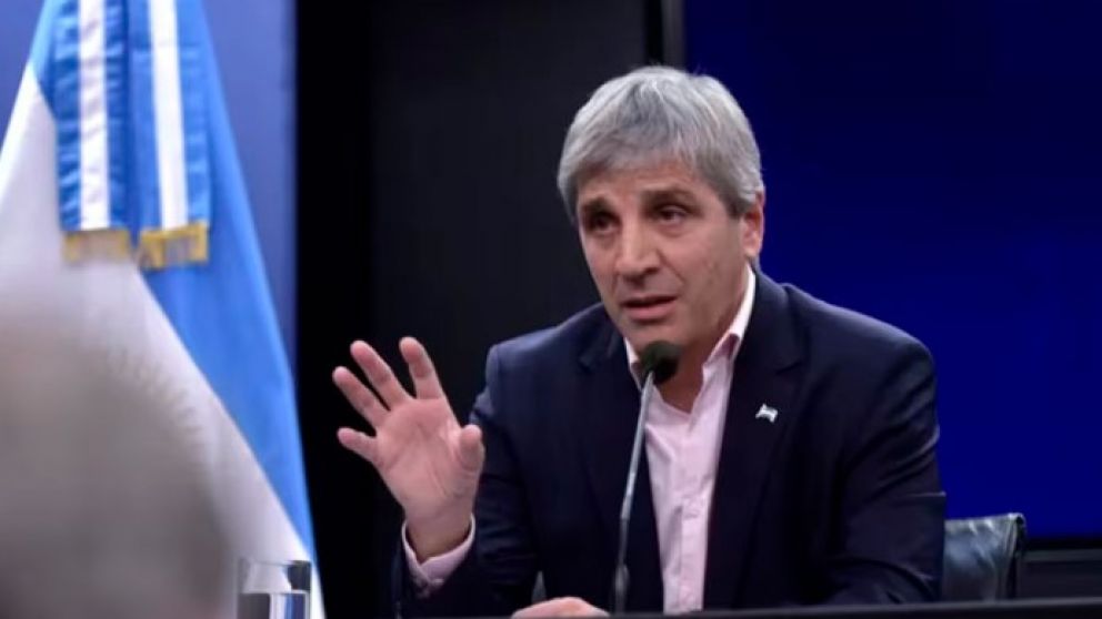 Caputo apuesta a la emisión cero