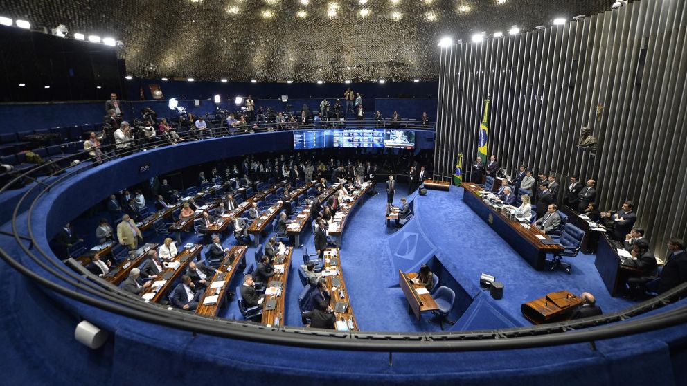 Senado brasileño votó impuesto a compras online de menos de 50 dólares