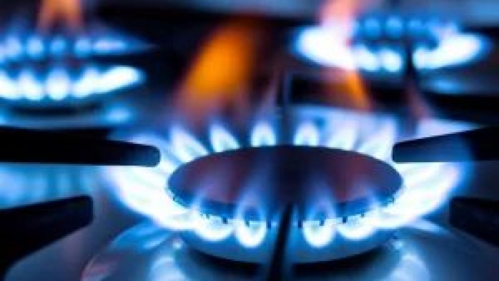  El Juzgado Federal de Caleta Olivia dict� una medida cautelar que revoca los aumentos de las tarifas de gas residenciales determinados por el gobierno nacional. La jueza Federal Marta Isabel Ya�ez, firm� la medida hace instantes. 