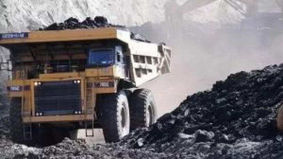 La Cámara Argentina de Empresas Mineras felicitó así al abogado especializado en la industria minera, en derecho de los recursos naturales y con amplia experiencia en financiamiento de proyectos.