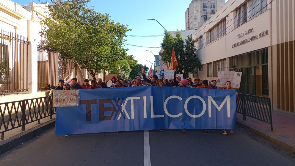 Trabajadores despedidos de Textilcom Catamarca piden su reapertura y el pago de sueldos