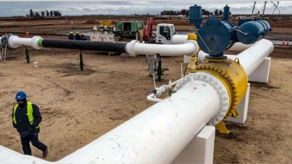 Crisis del gas: las cinco razones que motivaron los cortes en industrias y estaciones de servicio