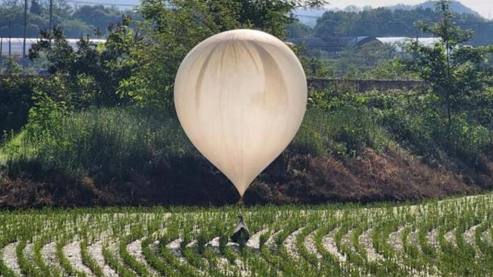 Corea del Norte atacó a Corea del Sur con globos llenos de basura