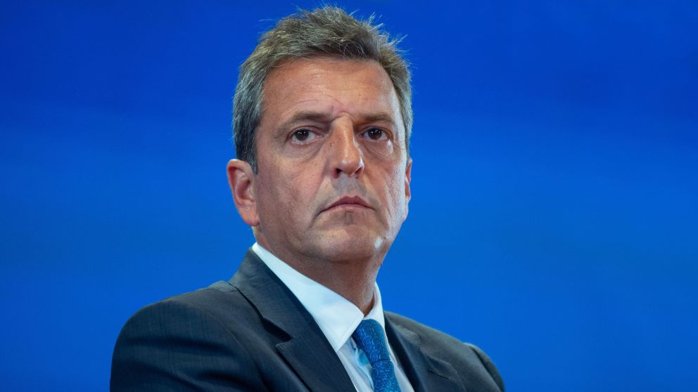 Massa presentará un libro que despertará polémica.