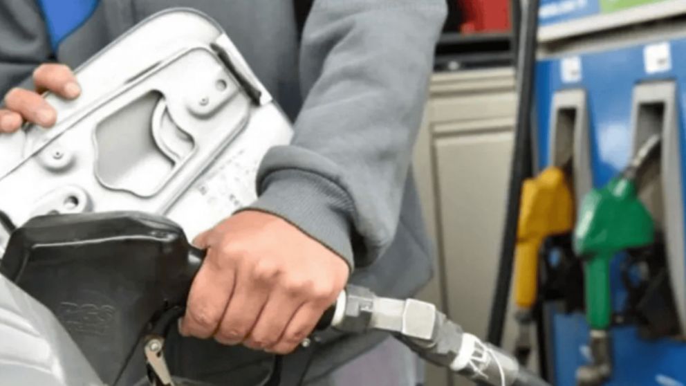 La nafta y el gasoil volverán a subir a partir del 1° de junio