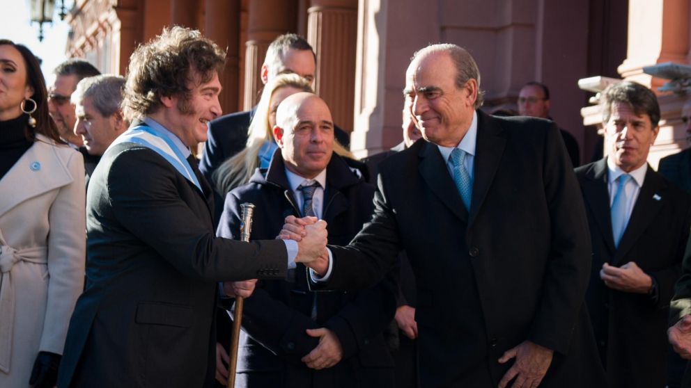 Javier Milei, Guillermo Francos, Bartolomé Abdala y Nicolás Posse en el acto por el 25 de mayo en Córdoba