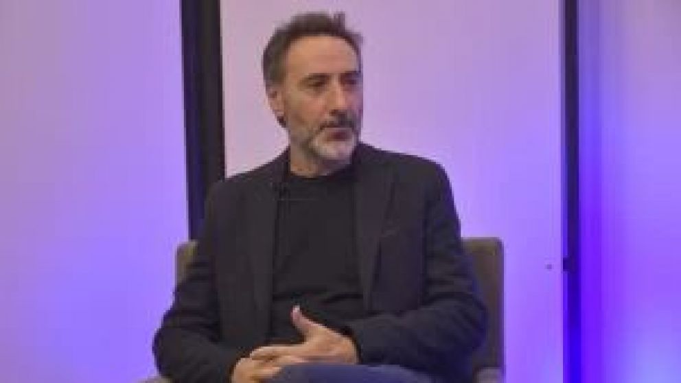 Así lo indicó el presidente de la PlataformaH2, Juan Carlos Villalonga, en una entrevista exclusiva con La Opinión Austral. Habló de la oportunidad de la Argentina y, particularmente de la Patagonia, en un contexto mundial de transición energética.